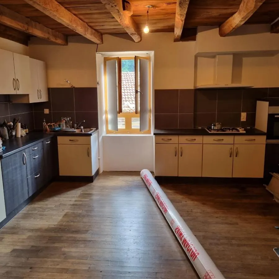 Petit Nid Apartment Laroquebrou France